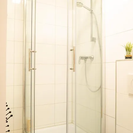 #222 Modernes City Apartment Im Herzen Von Neuss Exterior foto
